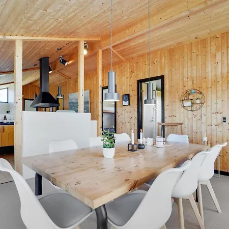 Holiday home Ilmari - 190m From The Sea In Nw Jutland By Interhome Pandrup